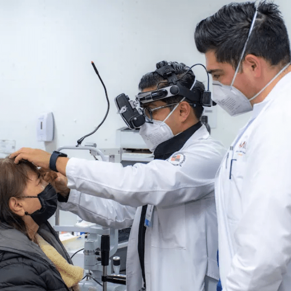 Rotacion en alta especialidad oftalmologia IMO Queretaro